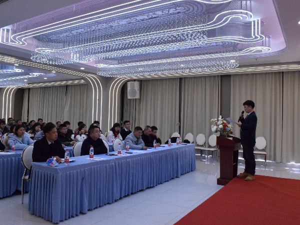 「歐能OUNENG」2023年會(huì)盛典圓滿結(jié)束，攜手十年，共創(chuàng)未來(lái)！