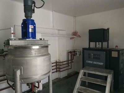 反應(yīng)釜如何保持恒溫控制？「歐能機(jī)械」為您提供加熱、冷卻解決方案